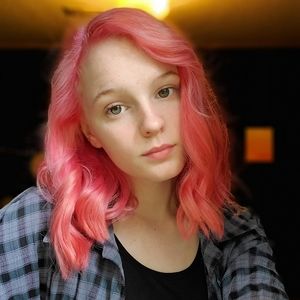 Meet your Posher, Brianna